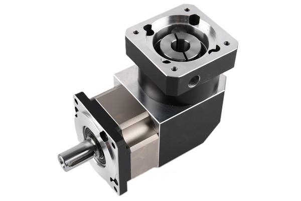 Серия OAX с квадратным фланцем